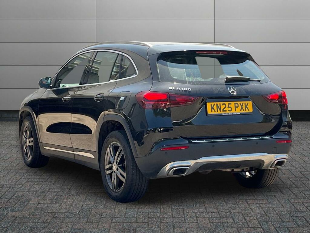 Mercedes-Benz GLA Class 1.3 Gla180h Mhev Sport Edition 7G-dct Euro 6 Ss KN25PXK Black #2