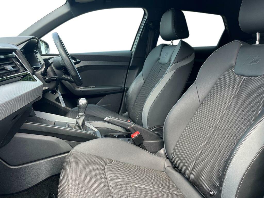 Audi A1 Black Edition 30 Tfsi 110 Ps 6-Speed CV71GXK Grey #3