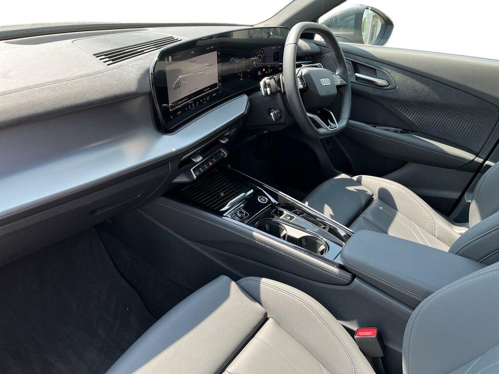 Audi Q3 Suv S Line Tfsi 150 Ps S Tronic CP75FSN Grey #3