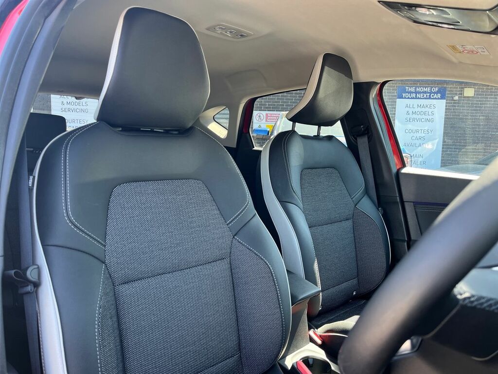 Renault Captur Evolution Grey #26