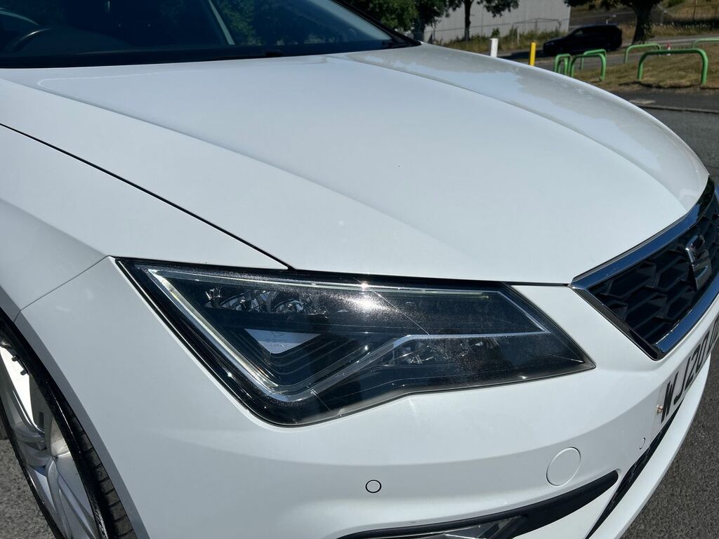 Seat Leon Black #17