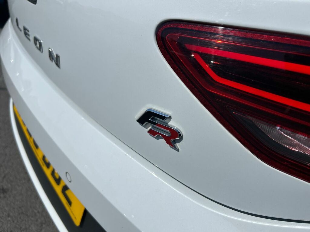 Seat Leon Black #18