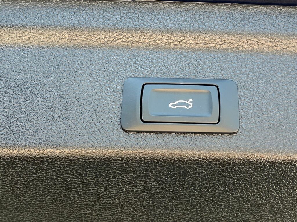 Audi Q3 Black Edition Blue #24