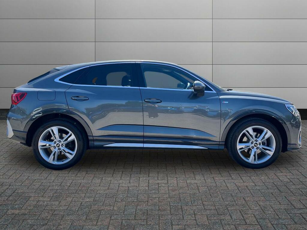 Audi Q3 1.5 Tfsi Cod 35 S Line Sportback S Tron Grey #5