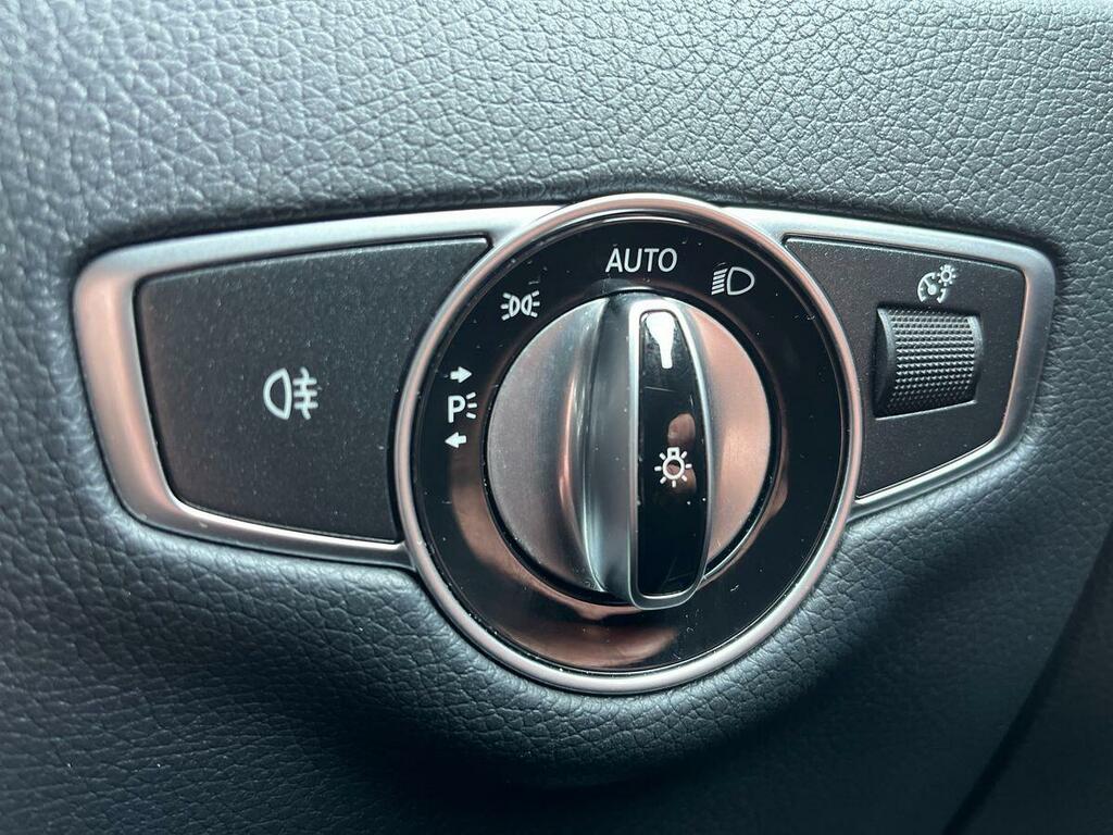 Mercedes-Benz E Class Silver #30