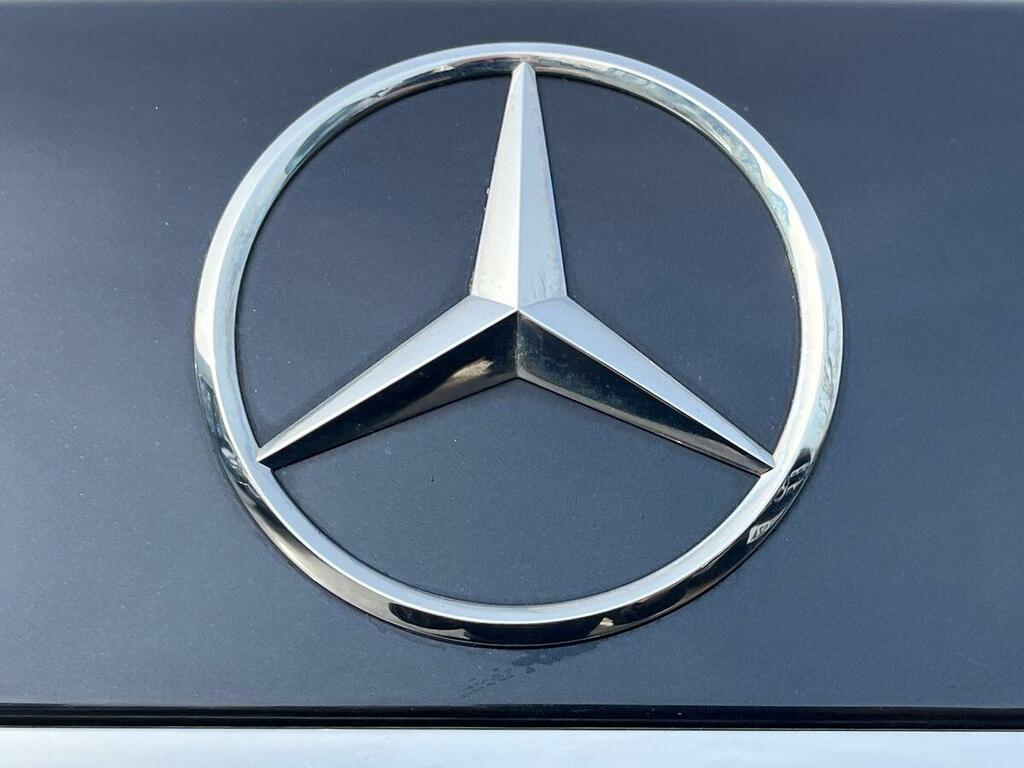 Mercedes-Benz E Class Silver #26