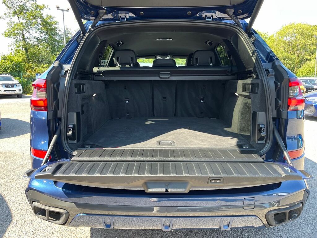BMW X5 X5 M50d Blue #24