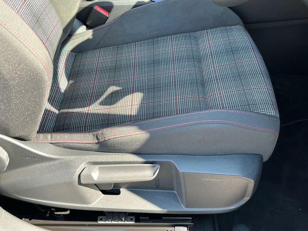 Volkswagen Golf 1.3L Null Black #27