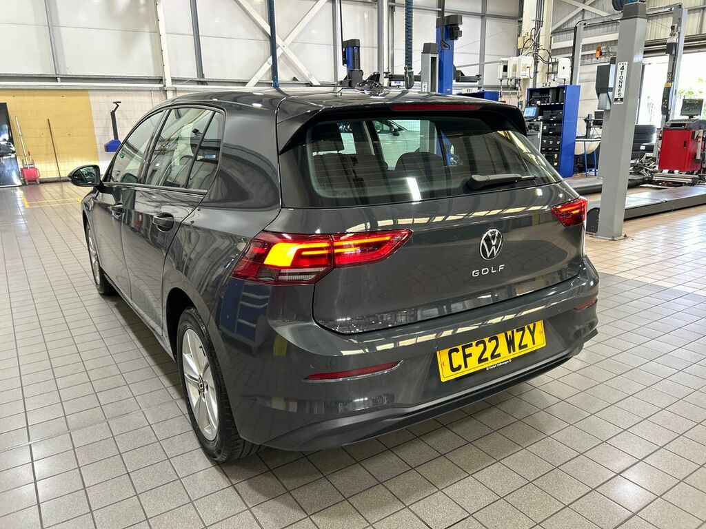 Volkswagen Golf 1.5 Tsi 150 Active Black #18