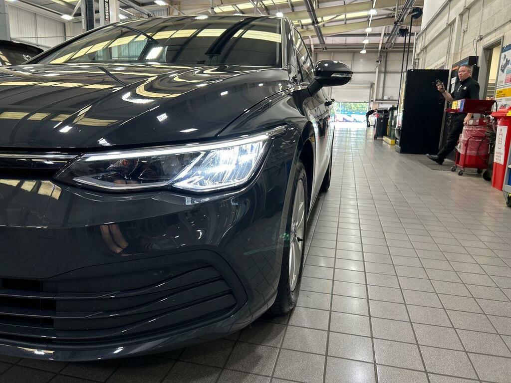 Volkswagen Golf 1.5 Tsi 150 Active Black #17