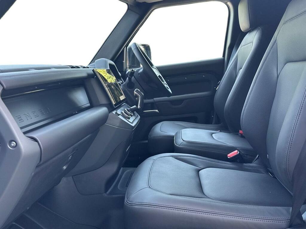 Land Rover Defender 110 D350 Hard Top X-dynamic Hse Black #3