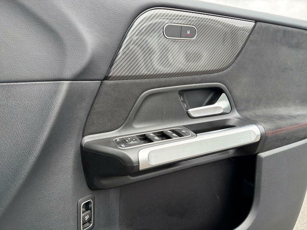 Mercedes-Benz GLB Class Glb 220 D 4Matic Grey #37