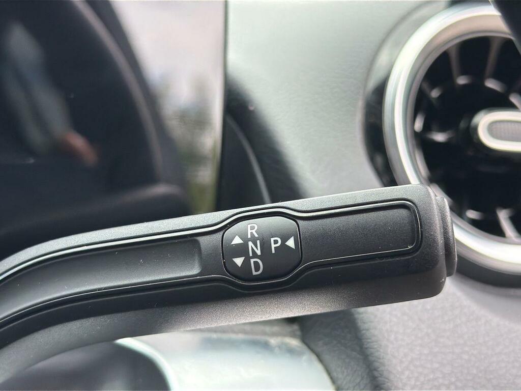 Mercedes-Benz GLB Class Glb 220 D 4Matic Grey #11