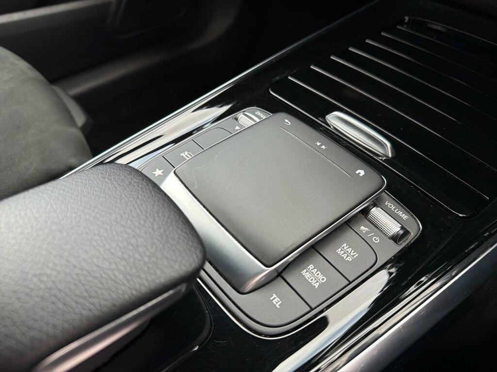 Mercedes-Benz GLB Class Glb 220 D 4Matic Grey #27