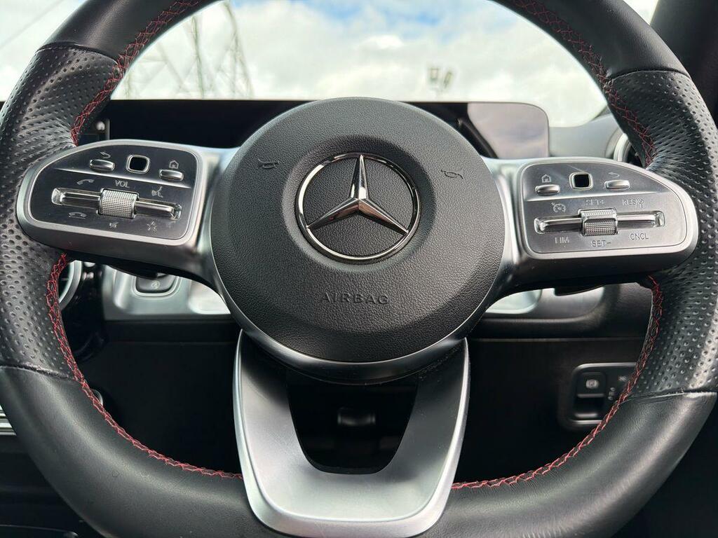 Mercedes-Benz GLB Class Glb 220 D 4Matic Grey #30