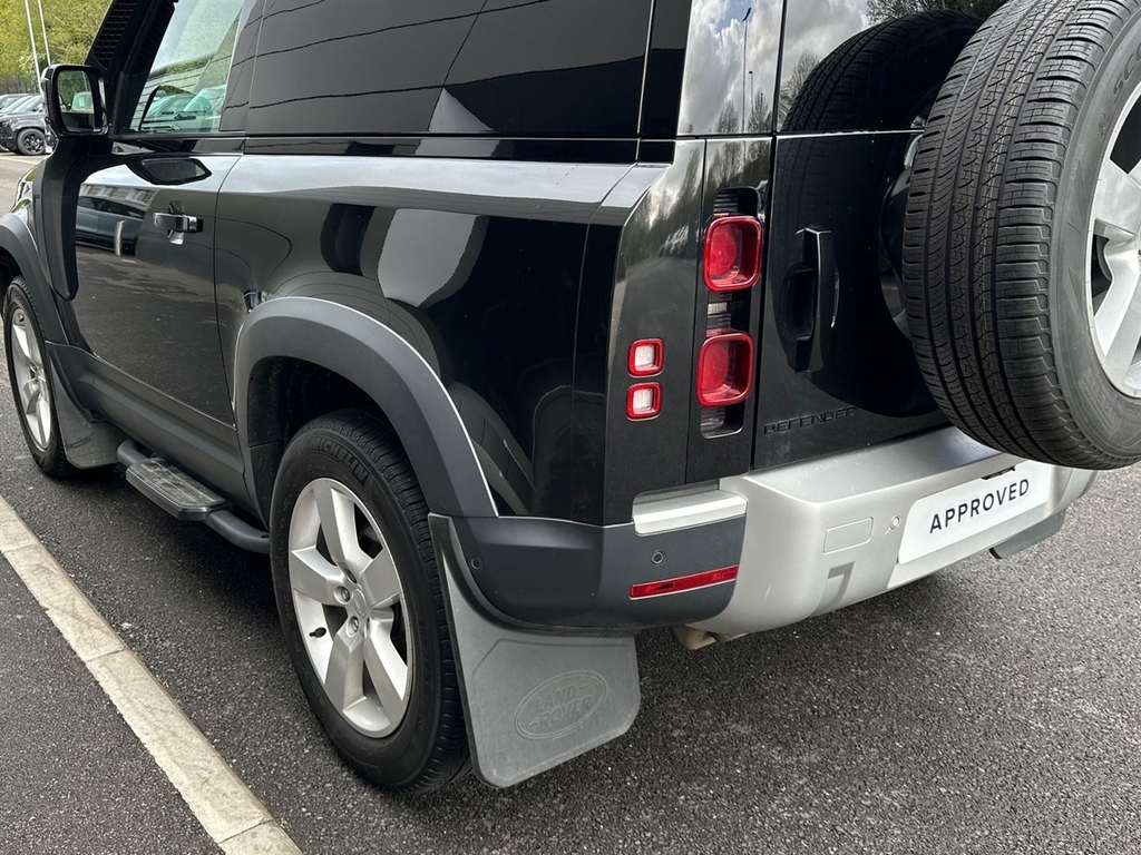 Land Rover Defender 90 3.0 D250 X-dynamic Hse Green #18