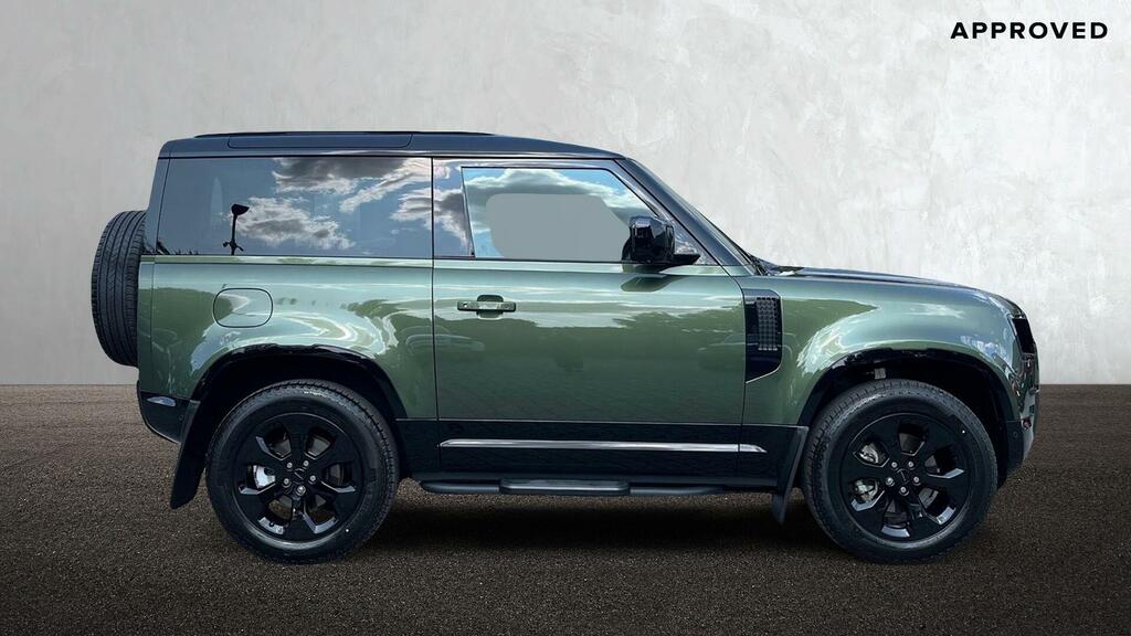 Land Rover Defender 90 3.0 D250 90 X-dynamic Se Green #4
