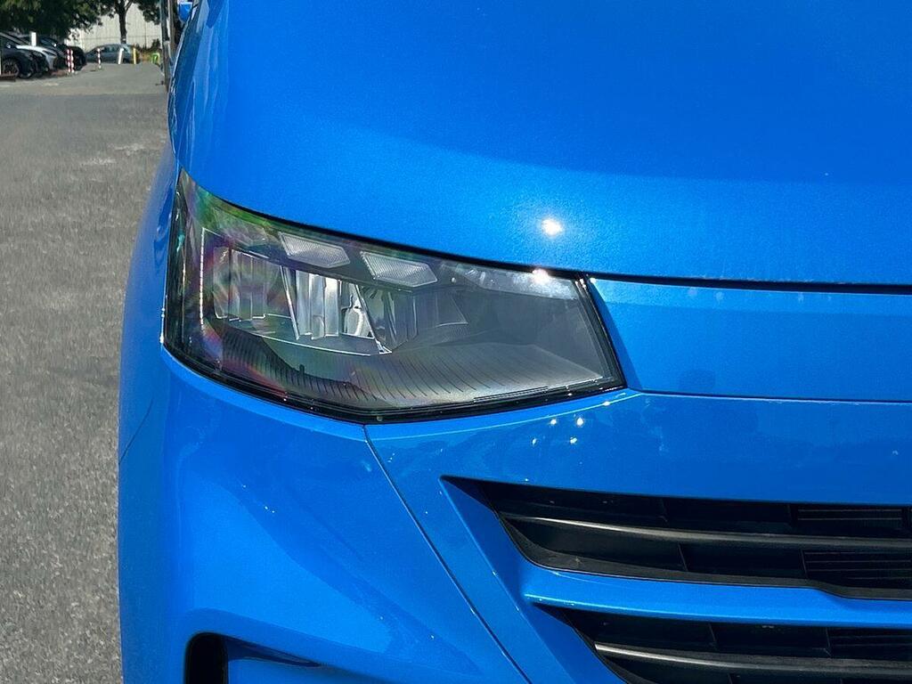Volkswagen Transporter 2.0 Tdi 110 Commerce Plus Van #39