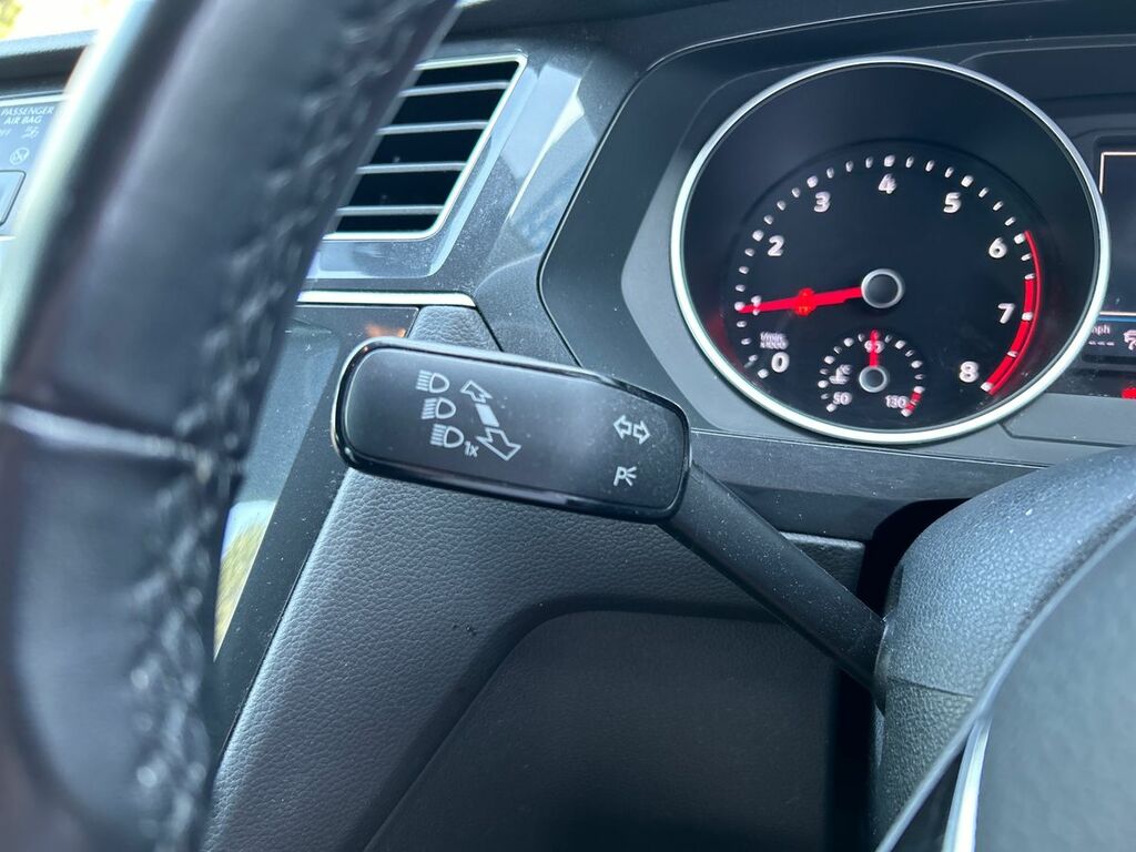 Volkswagen Tiguan R-line Tech Tdi Silver #39