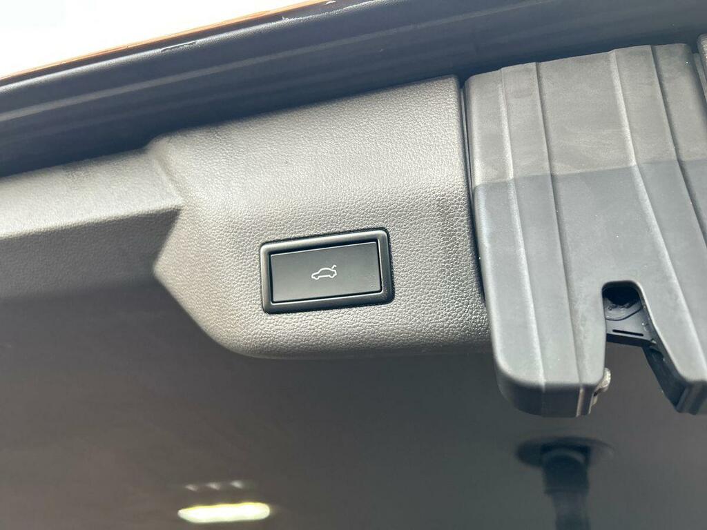 Volkswagen Multivan Volkswagen Multivan Estate 2.0 Tdi Style Blue #12