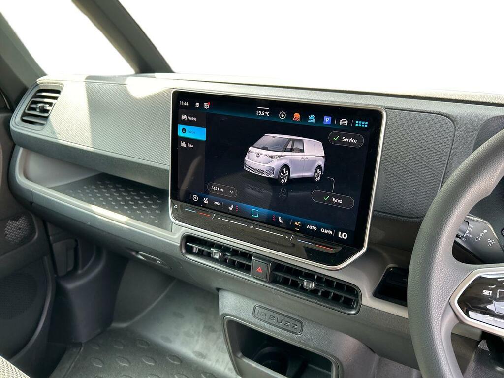 Volkswagen ID.Buzz Pro 79Kwh Commerce White #6