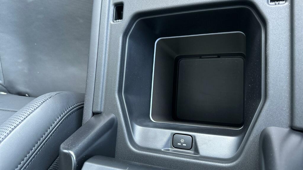 Land Rover Defender 110 X-dynamic Se Grey #45