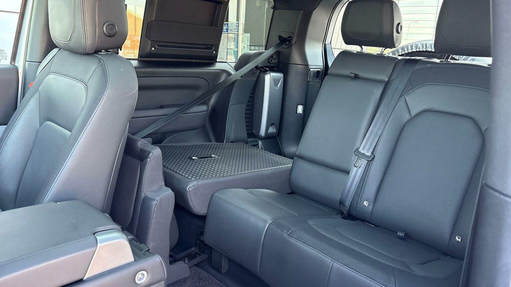 Land Rover Defender 90 X-dynamic Hse Green #22
