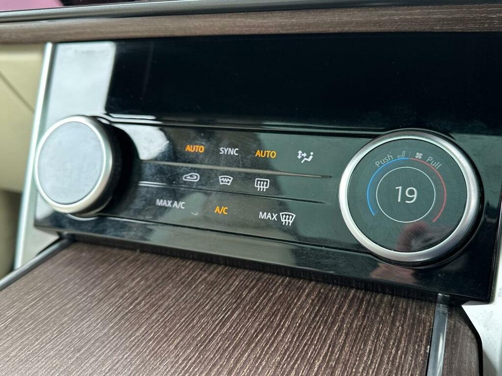 Land Rover Range Rover 3.0 D300 Se Grey #35