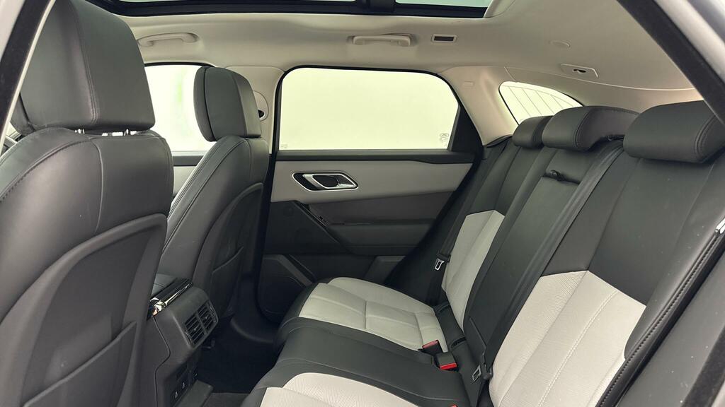 Land Rover Range Rover Velar 2.0 D200 Dynamic Hse Grey #4