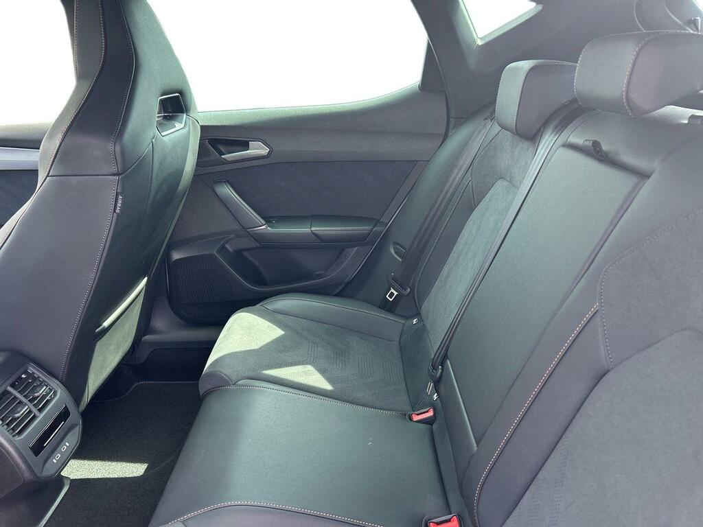 Cupra Leon 1.5 Etsi 150 V2 Dsg White #4