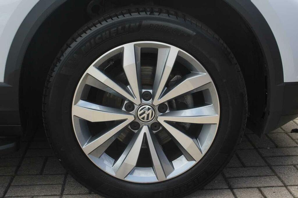 Volkswagen T-Roc 1.6 Tdi Design 115Ps Side Steps White #5