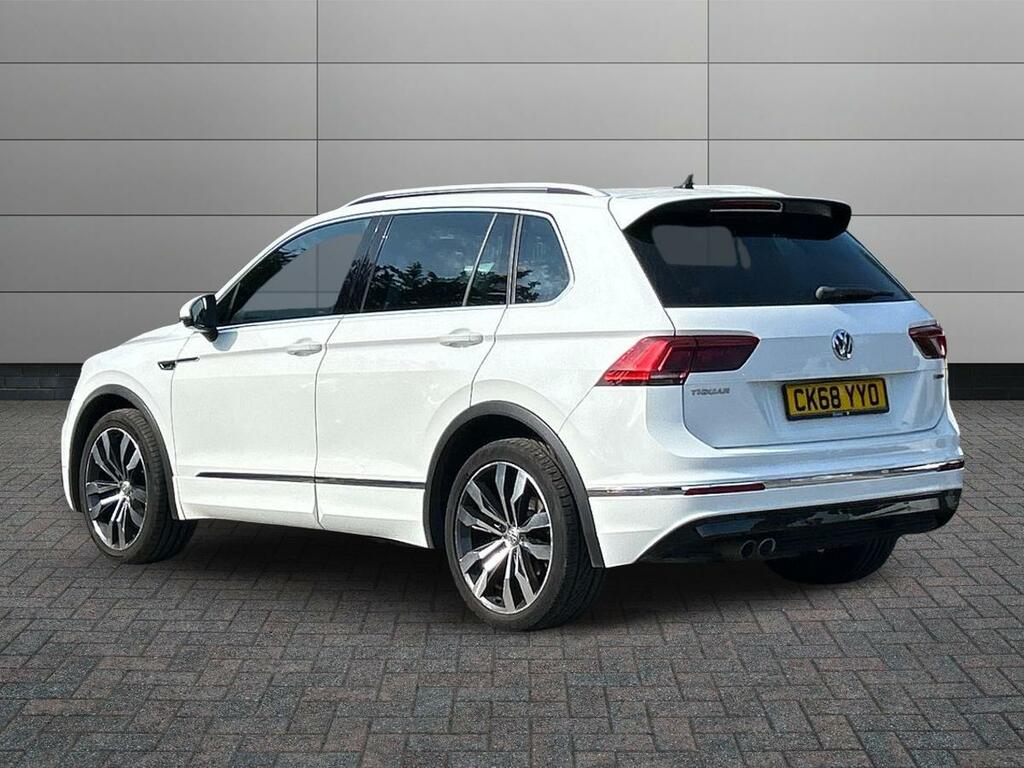 Volkswagen Tiguan 2.0 Tdi 150 4Motion R-line Dsg White #2
