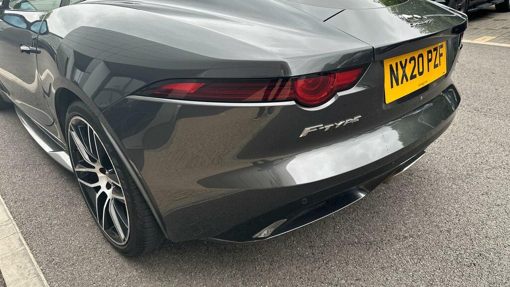 Jaguar F-Type 3.0 Supercharged V6 Chequered Flag Grey #19