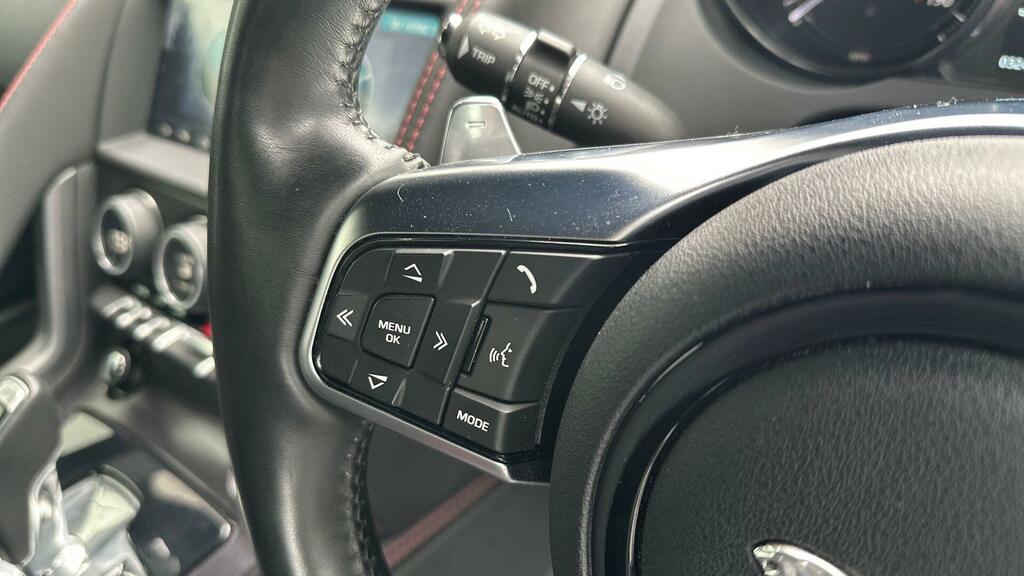 Jaguar F-Type 3.0 Supercharged V6 Chequered Flag Grey #25