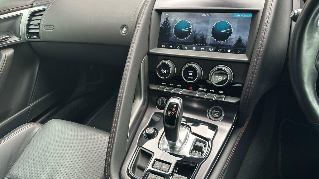 Jaguar F-Type 3.0 Supercharged V6 Chequered Flag Grey #14