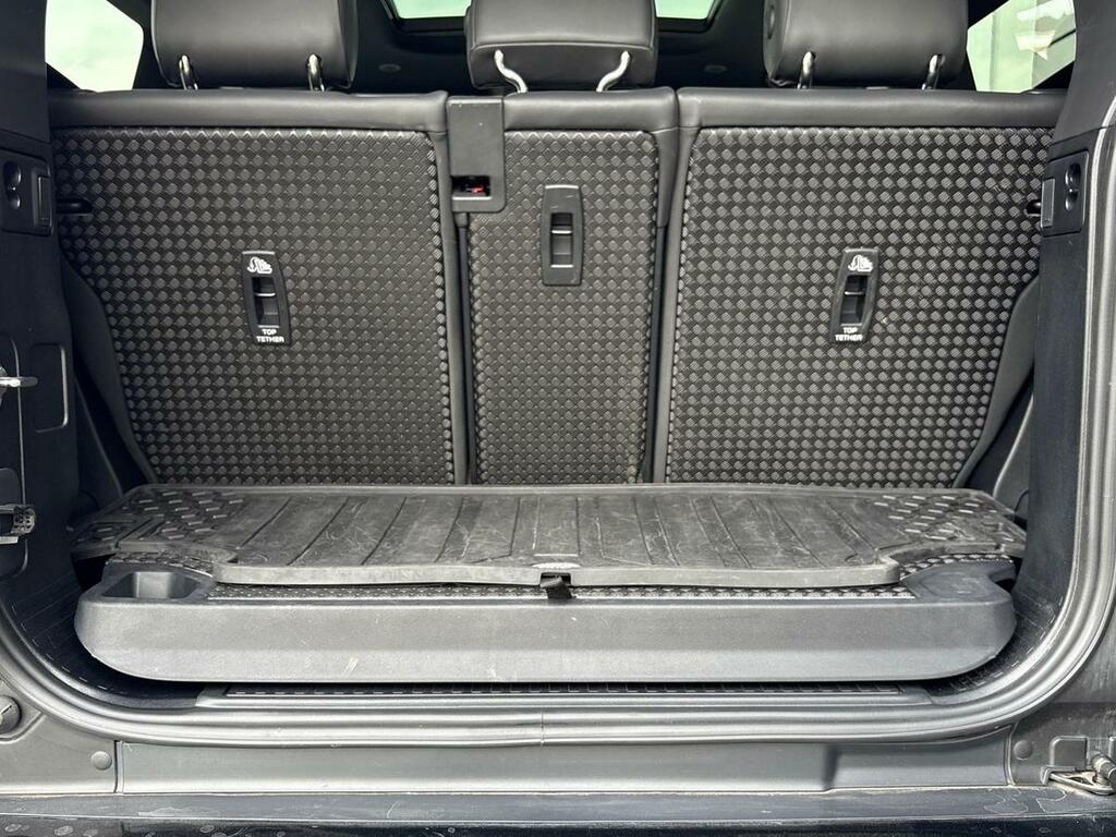 Land Rover Defender 90 D350 X-dynamic Hse Black #9