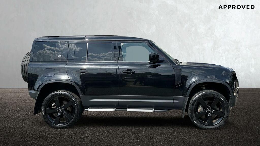 Land Rover Defender 110 3.0 D300 Hse Black #5