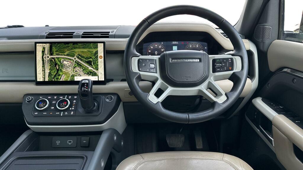 Land Rover Defender 110 Suv Grey #15