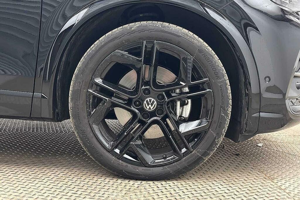 Volkswagen Tiguan 2.0 Tdi R-line Dsg 4 Factory Options Black #5
