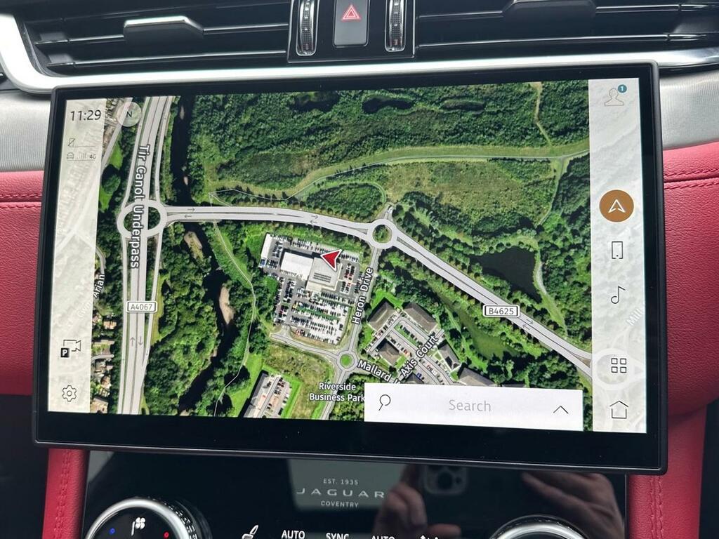 Jaguar F-Pace 2.0 P250i R-dynamic Se Black Suv A Black #10