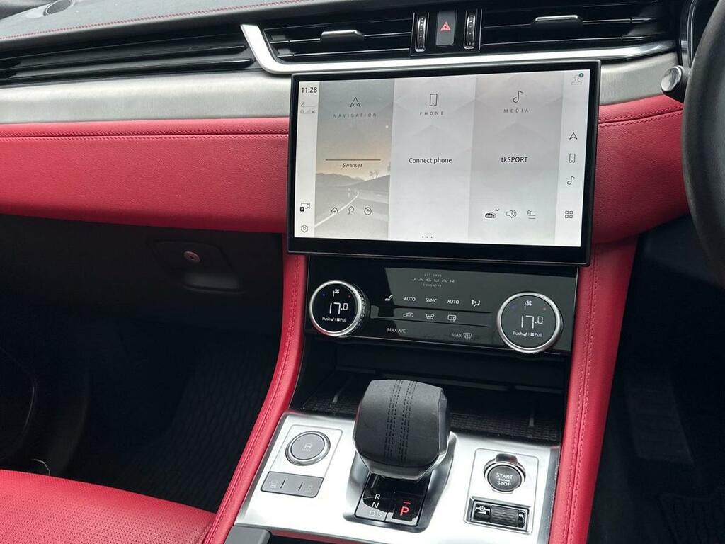 Jaguar F-Pace 2.0 P250i R-dynamic Se Black Suv A Black #13