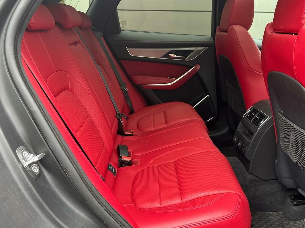 Jaguar F-Pace 2.0 P250i R-dynamic Se Black Suv A Black #40