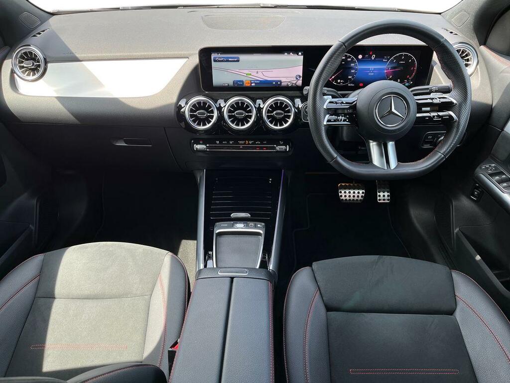 Mercedes-Benz GLA Class Gla 200D Amg Line Premium Grey #9