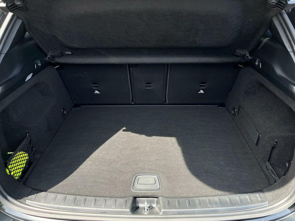 Mercedes-Benz GLA Class Gla 200D Amg Line Premium Grey #44