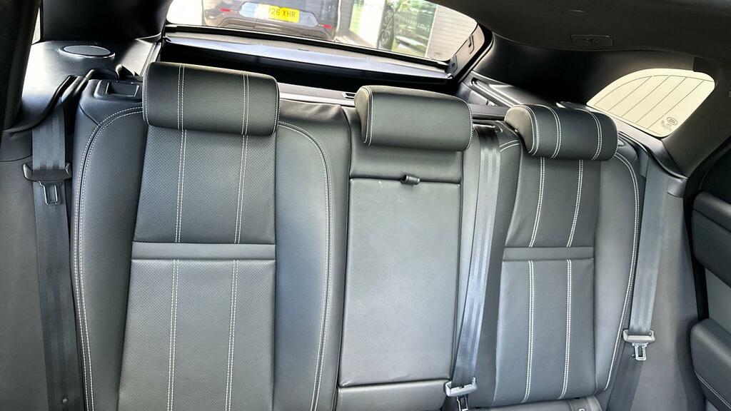 Land Rover Range Rover Velar 2.0 P400e R-dynamic Se Grey #47