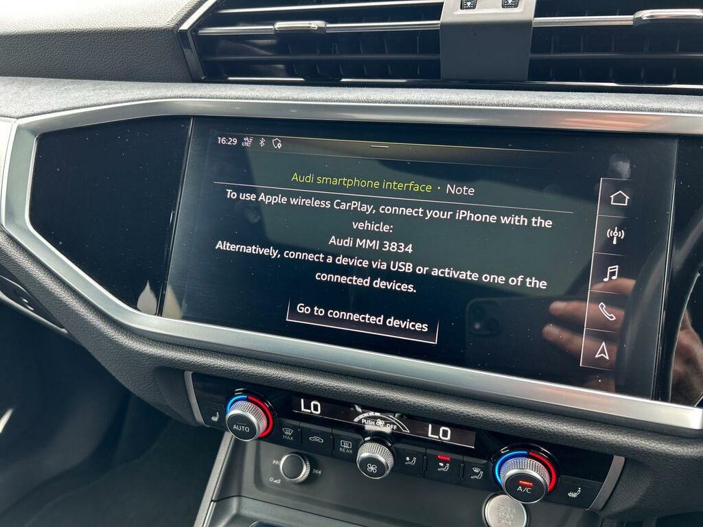 Audi Q3 35 Tfsi Sport  #45