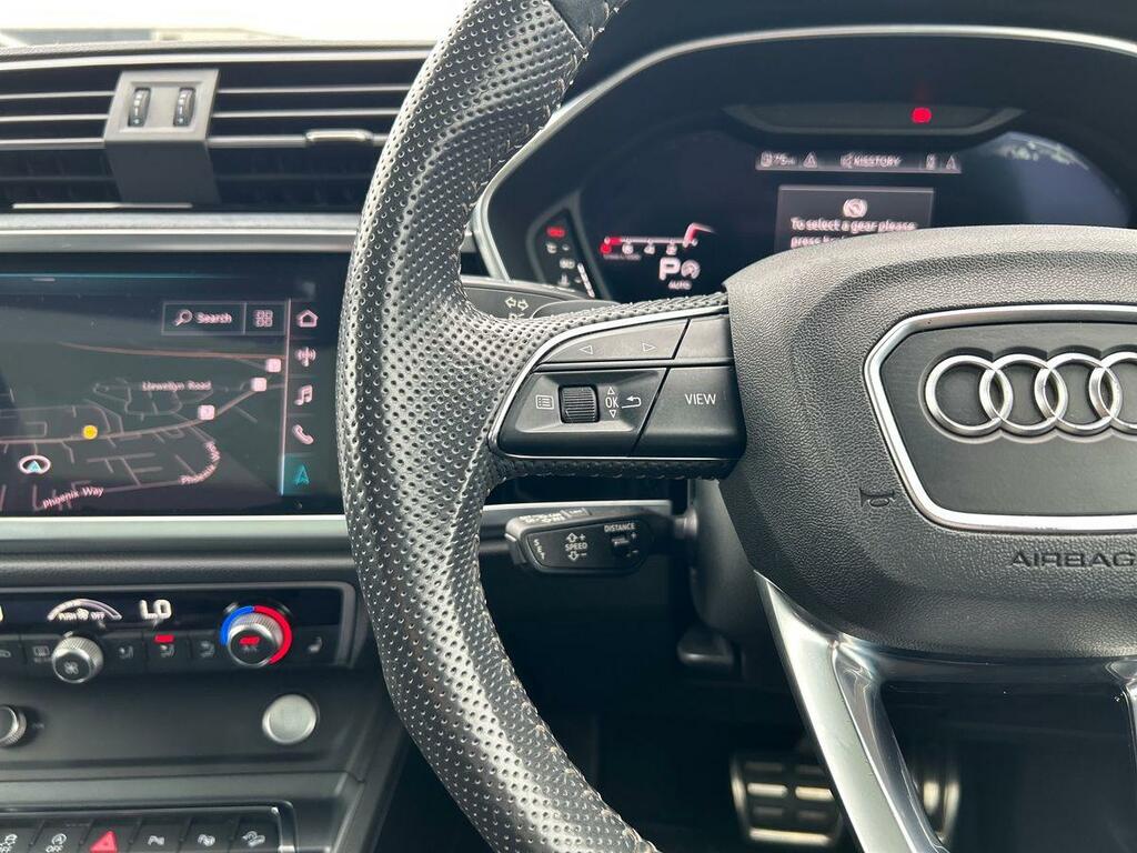 Audi Q3 35 Tfsi Sport  #15