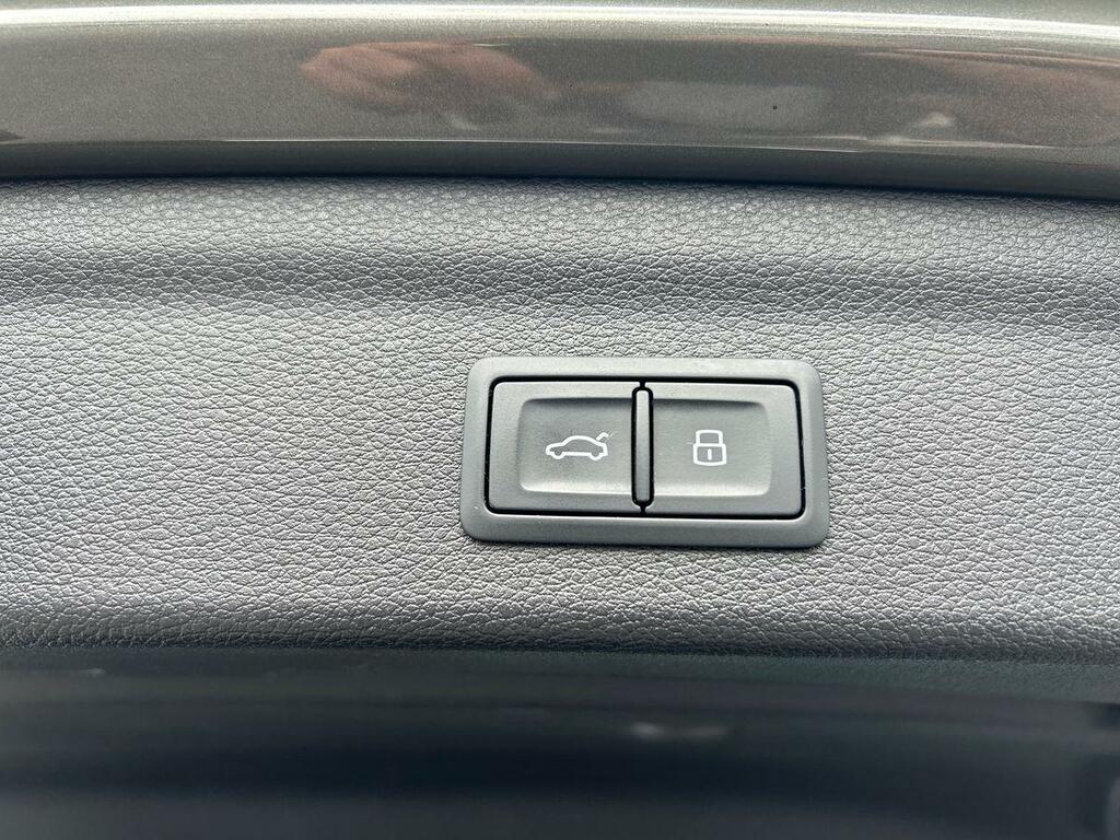 Audi Q3 35 Tfsi Sport  #22