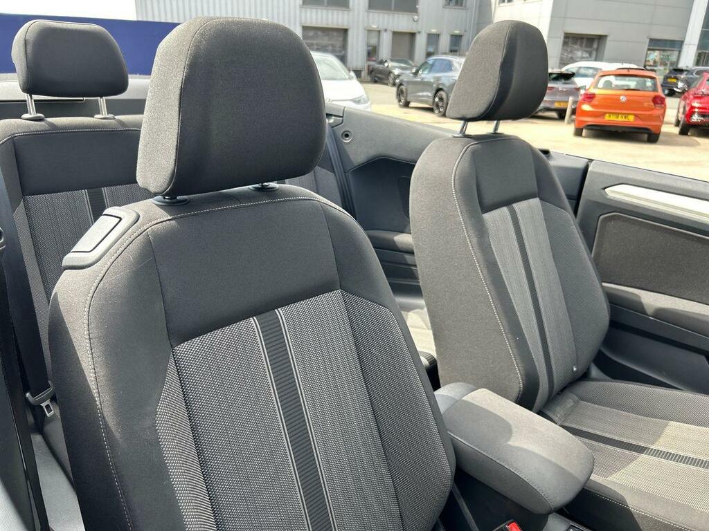 Volkswagen T-Roc 1.0 Tsi 110 Active Red #32