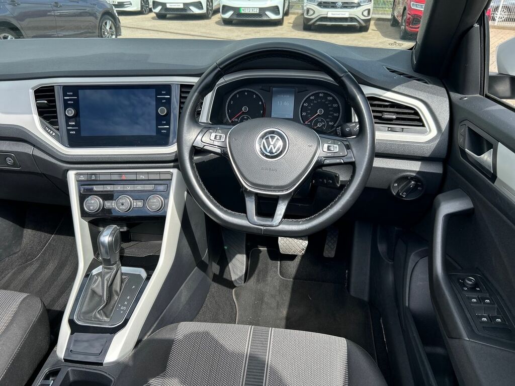 Volkswagen T-Roc 1.0 Tsi 110 Active Red #14